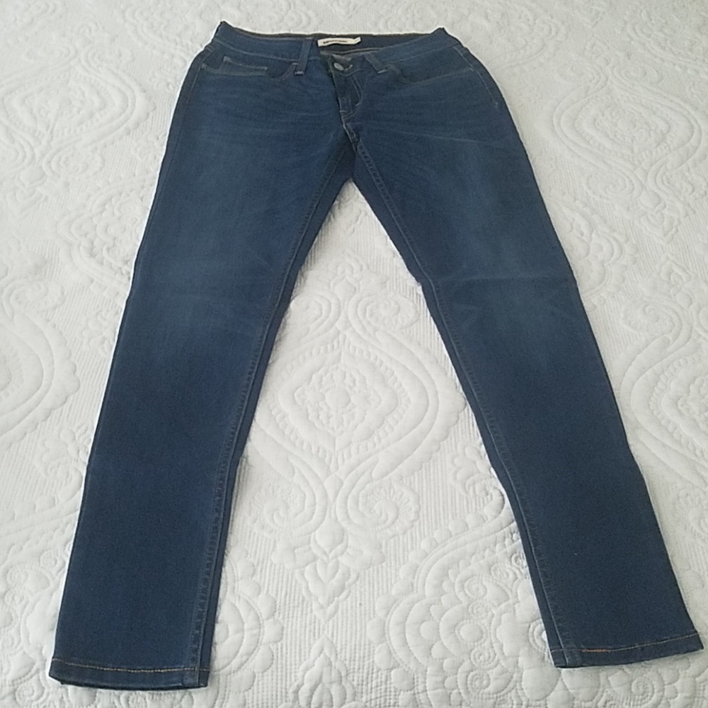Blue Levi's Jean's